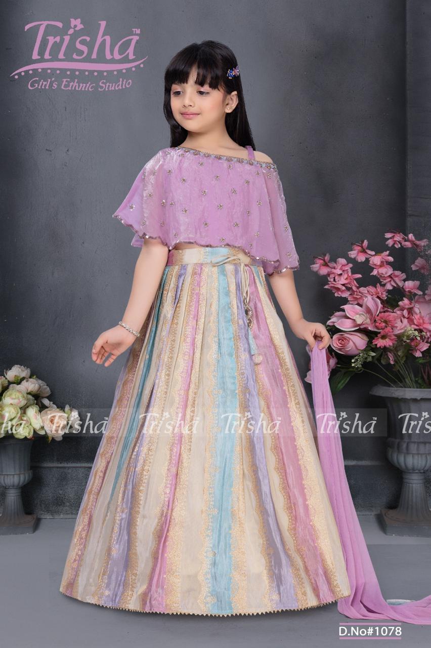 Traditional outfit 14