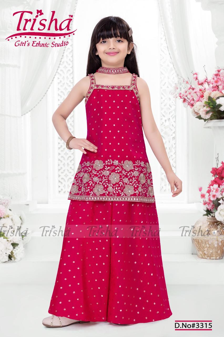Traditional outfit 15